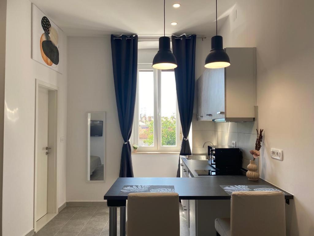 City Vibes Apartment Пула Екстер'єр фото